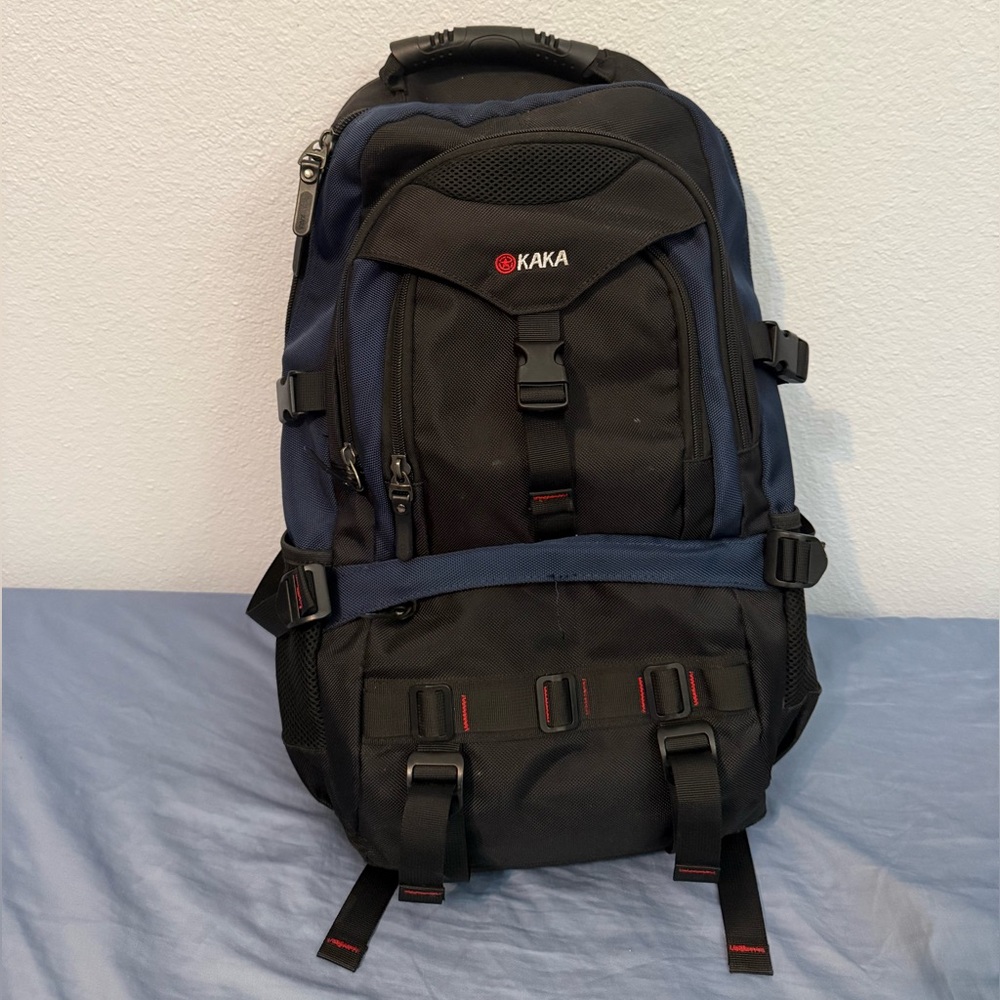 KAKA Travel Backpack Fight Approved with 17.3 inch Laptop Lackpack